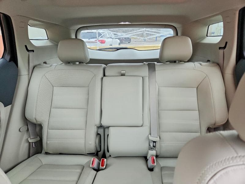 2023 GMC TERRAIN DENALI 10