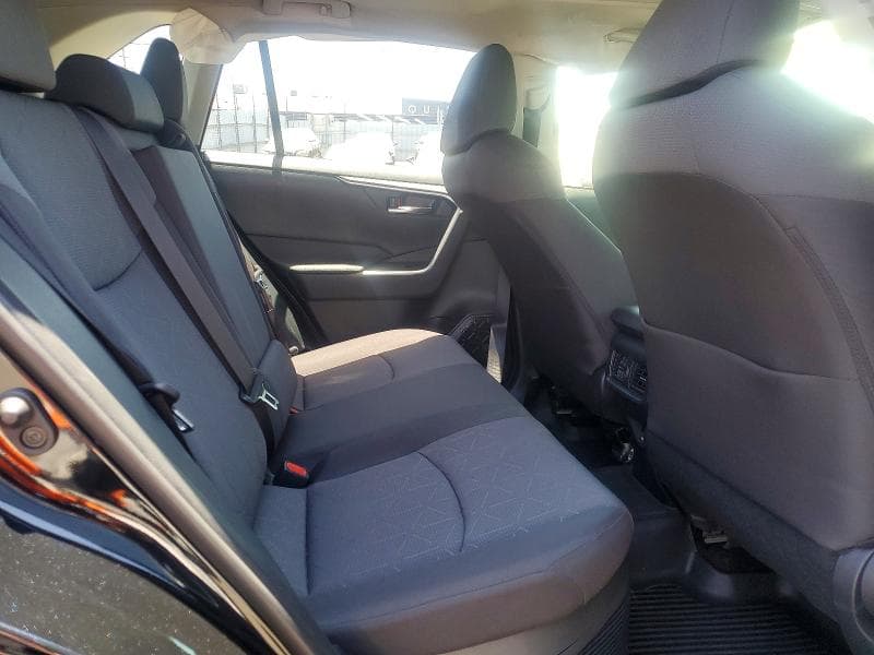 2024 TOYOTA RAV4 HYBRID XLE 11