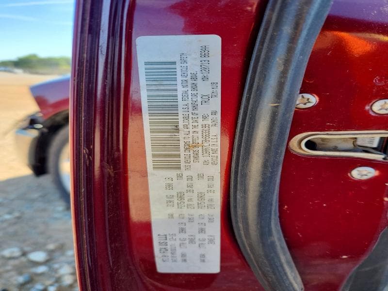 2017 RAM 1500 SLT 12