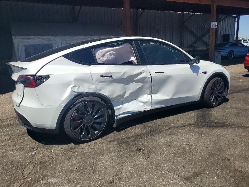 2024 TESLA MODEL Y 3