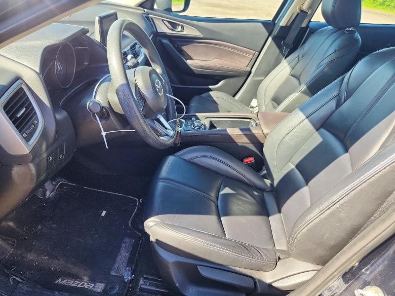 2018 MAZDA 3 SE 7