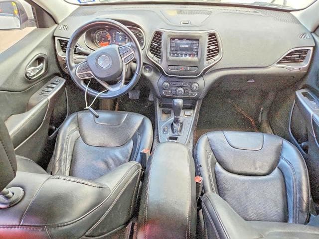 2021 JEEP CHER 8