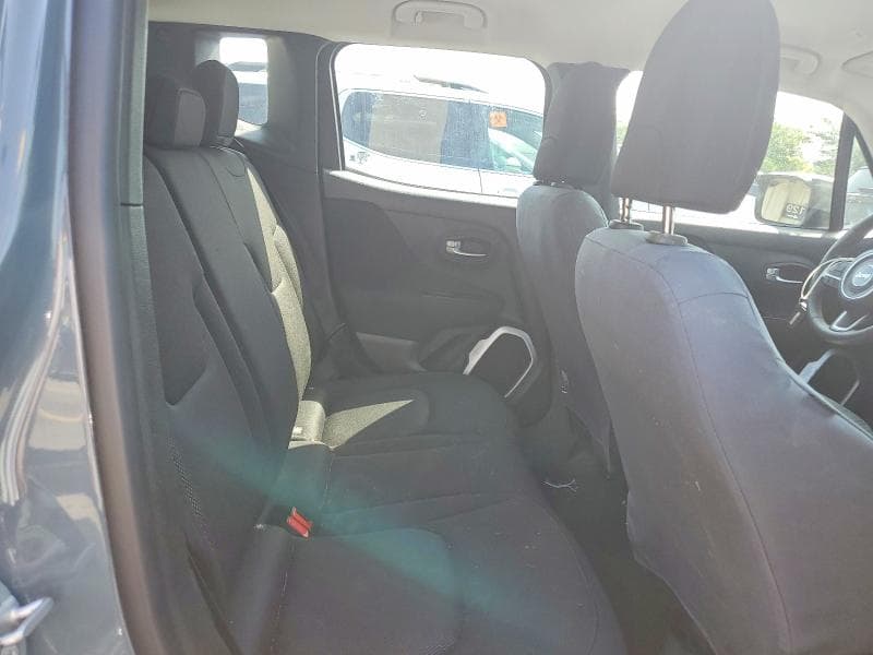 2018 JEEP RENEGADE SPORT 11