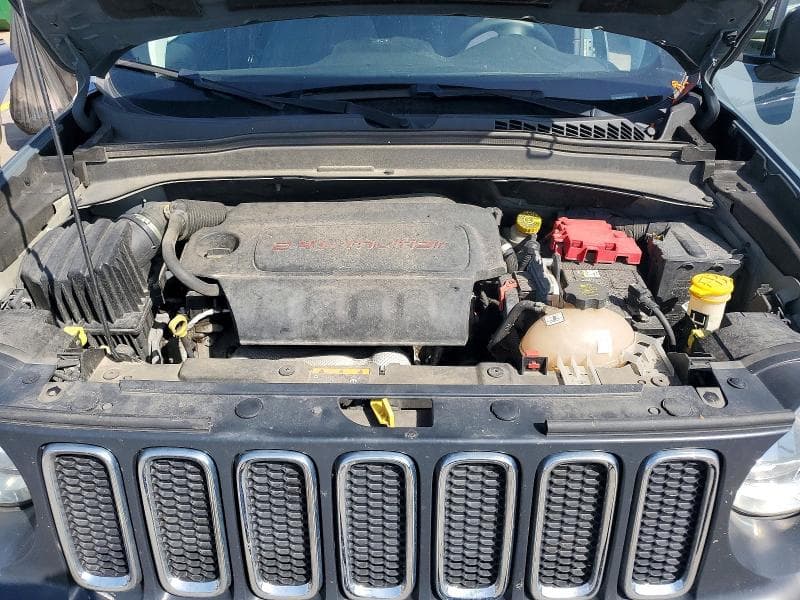 2018 JEEP RENEGADE SPORT 12