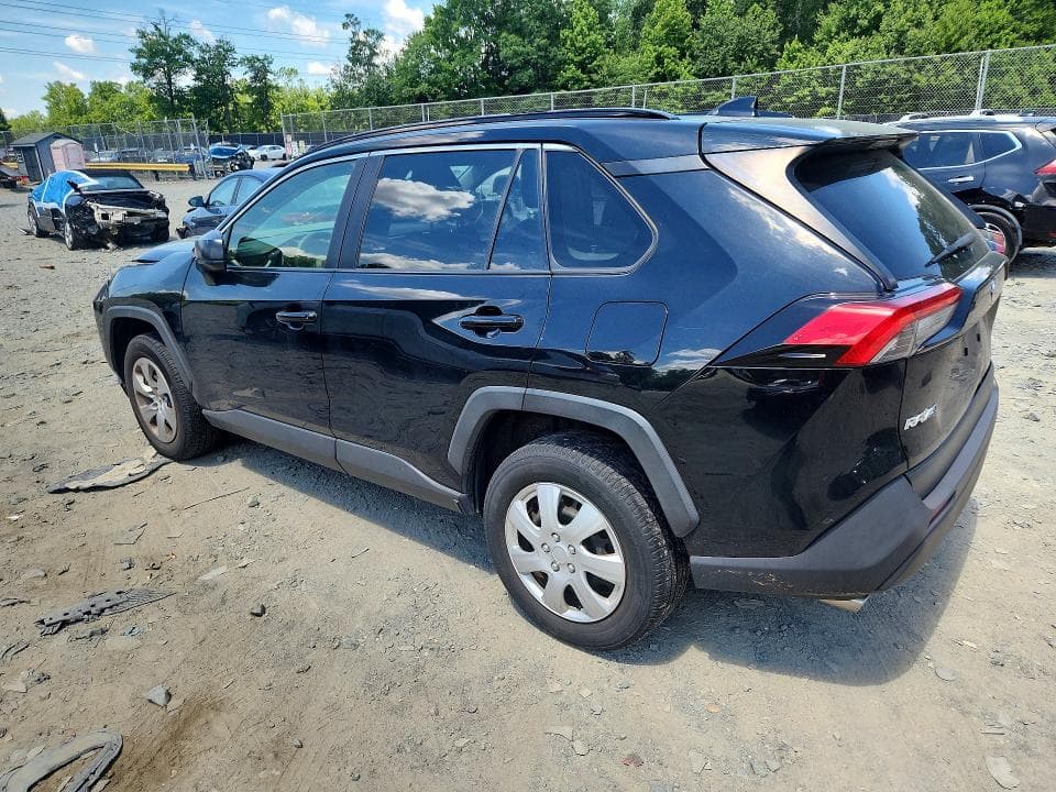 2019 TOYOTA RAV4 LE 2