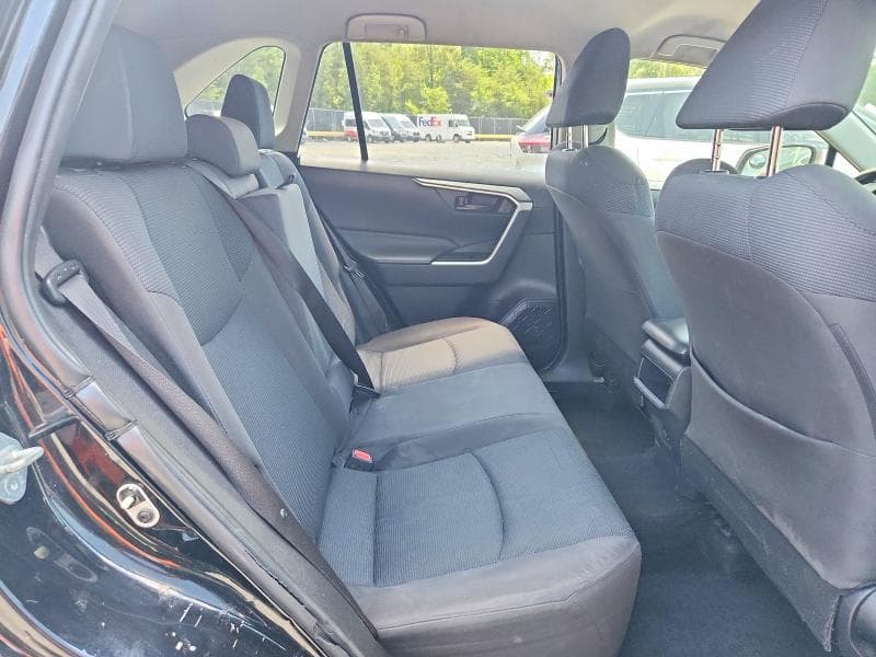 2019 TOYOTA RAV4 LE 11