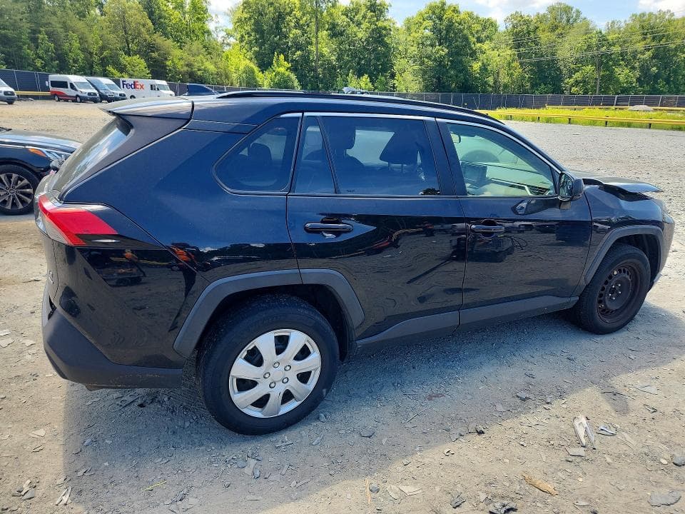 2019 TOYOTA RAV4 LE 3