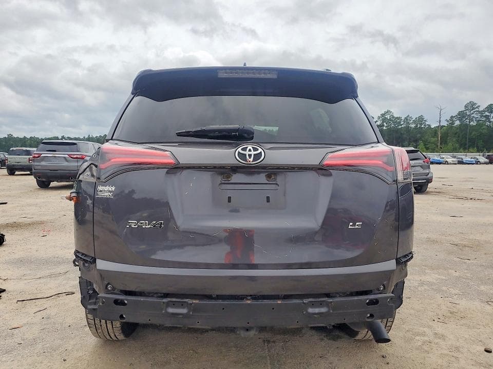 2018 TOYOTA RAV4 LE LE 6