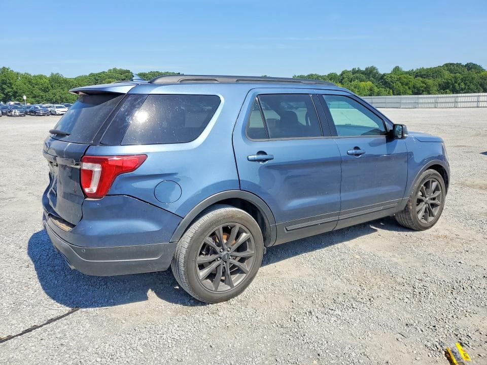 2018 FORD EXPLORER XLT 3