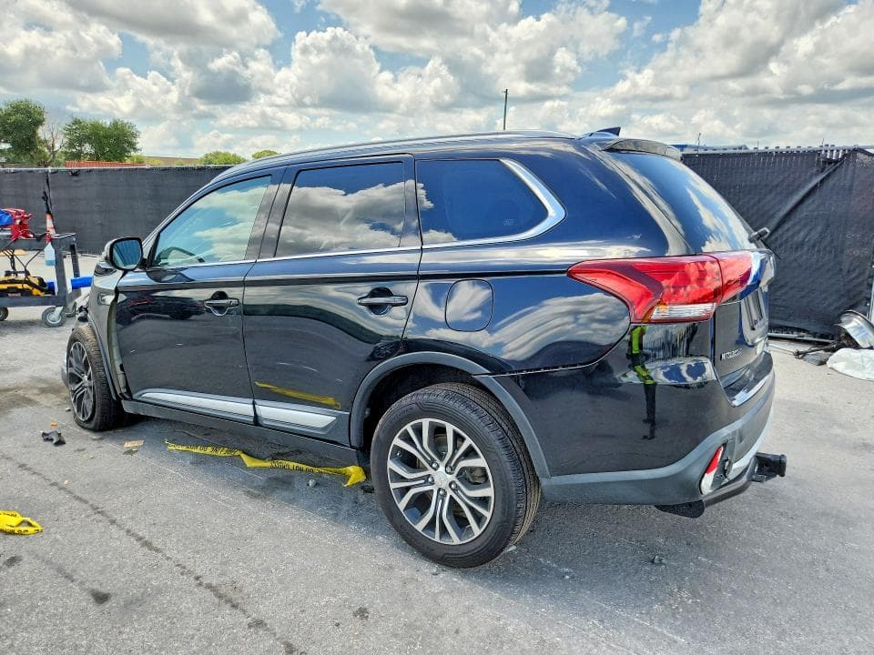 2017 MITSUBISHI OUTLANDER SE 2