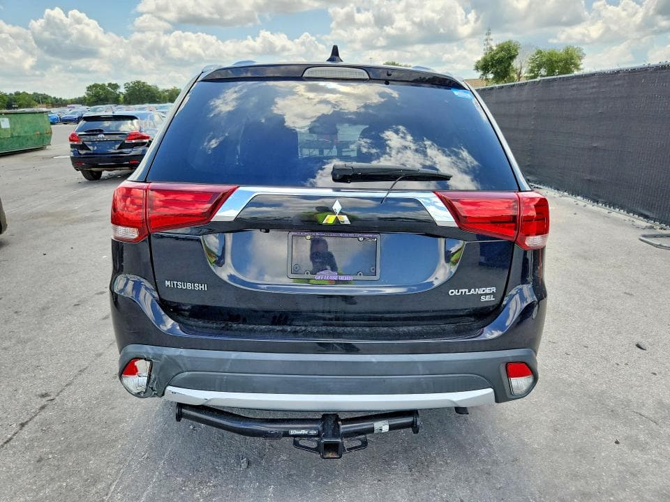2017 MITSUBISHI OUTLANDER SE 6