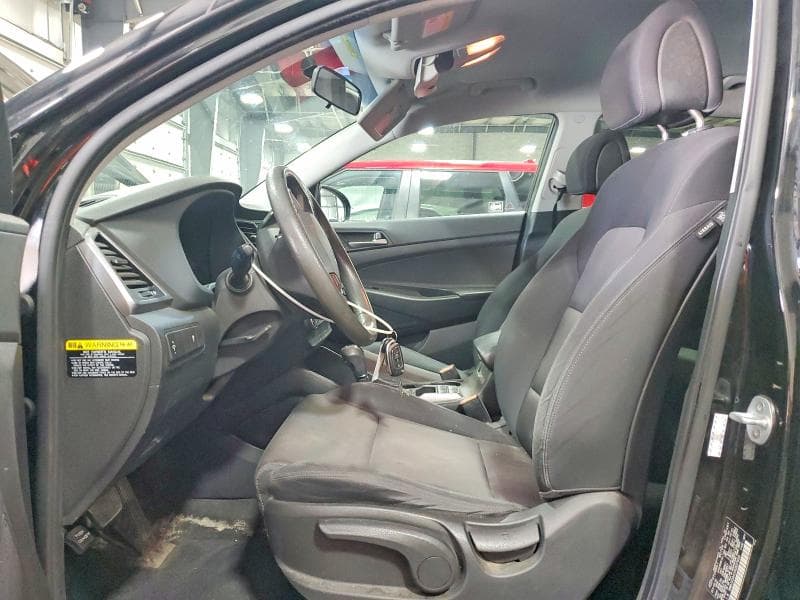 2017 HYUNDAI TUCSON SE SE 7
