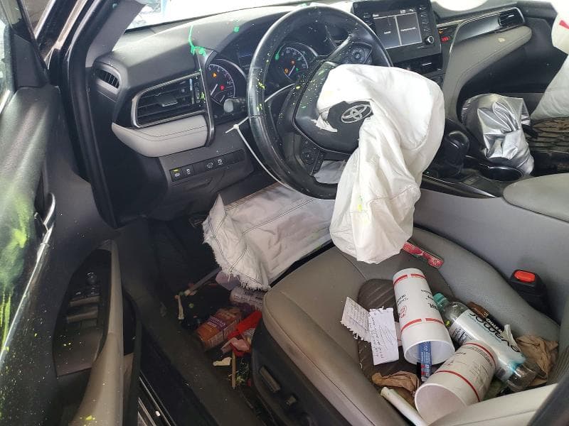2022 TOYOTA CAMRY SE 8