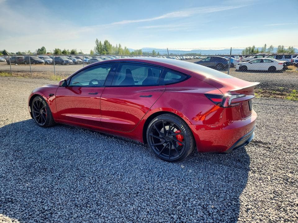 2024 TESLA MODEL 3 2