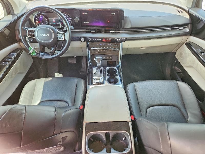 2022 KIA CARNIVAL 8