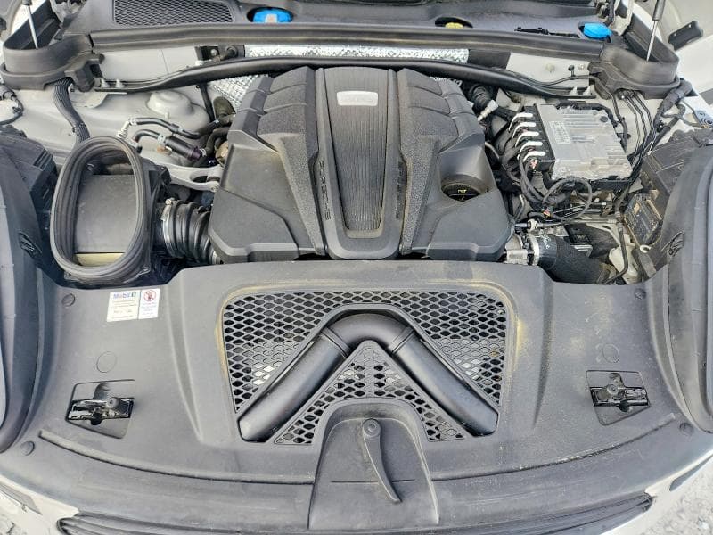 2020 PORSCHE MACAN S 12