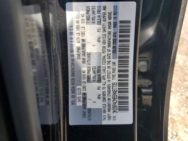 2025 MAZDA 3 PREFERRED PREFERRED 12