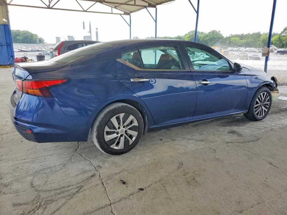2021 NISSAN ALTIMA S 3