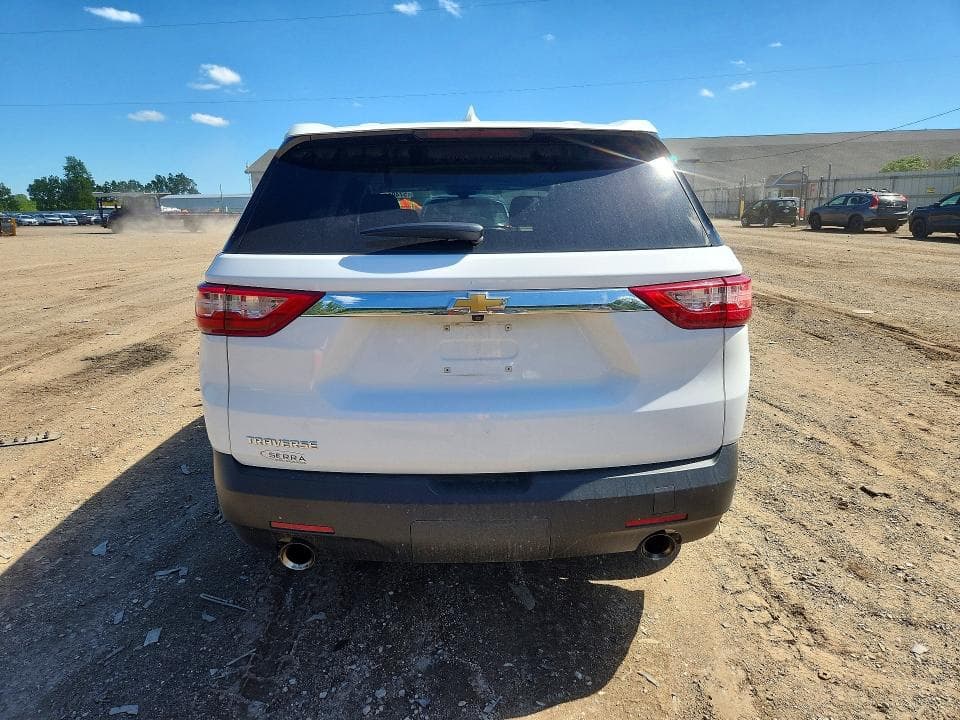 2021 CHEVROLET TRAVERSE LS 6