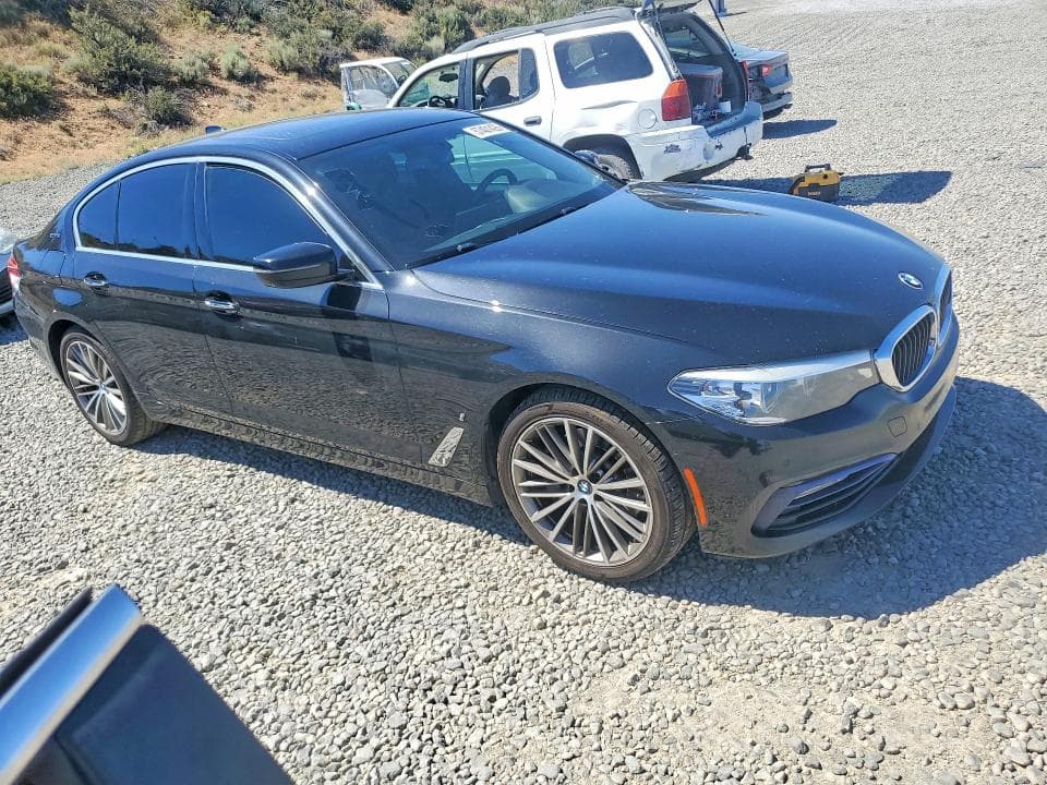 2018 BMW 530XE 4
