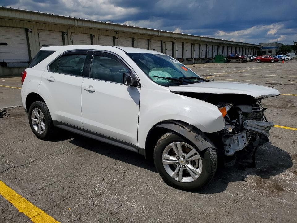 2017 CHEVROLET EQUINOX LS 4
