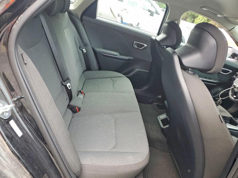 2025 KIA K4 LX 10