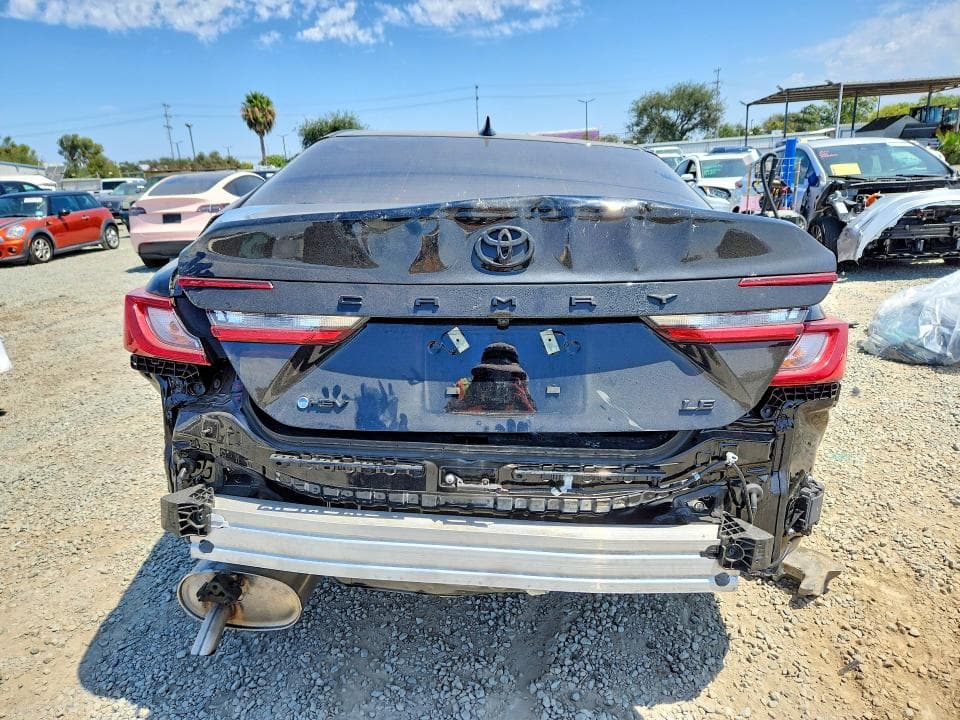 2025 TOYOTA CAMRY LE 6