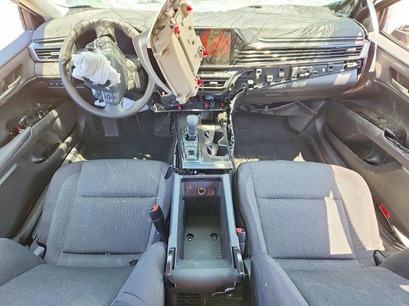 2025 TOYOTA CAMRY LE 8