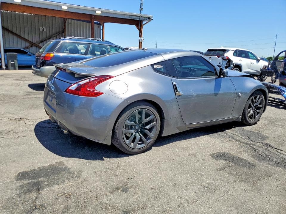2018 NISSAN 370Z TOURING 3