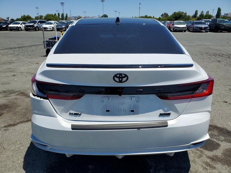 2025 TOYOTA CAMRY XSE 6
