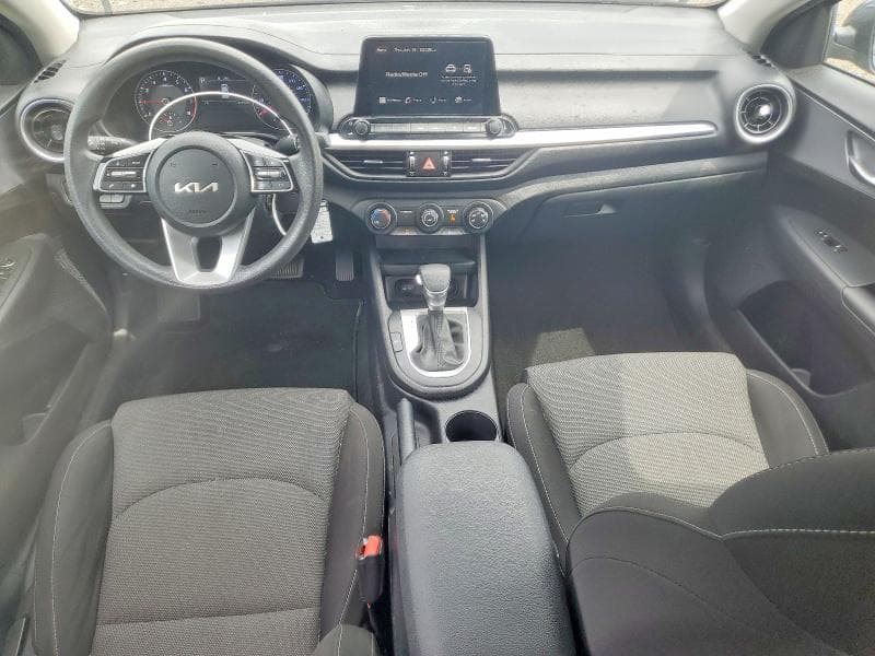 2022 KIA FORTE LXS 8