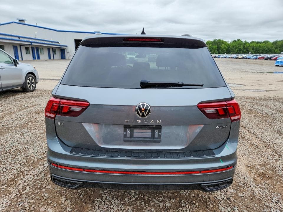 2022 VOLKSWAGEN TIGUAN SE R-LINE BLACK 6