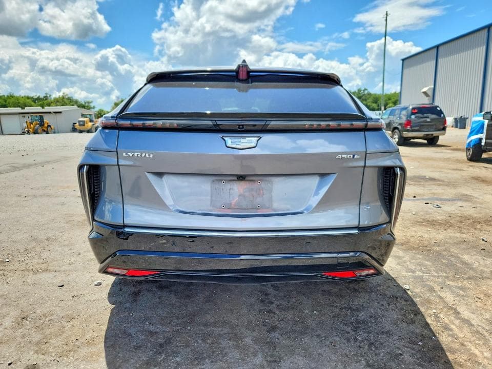 2023 CADILLAC LYRIQ LUXURY 6