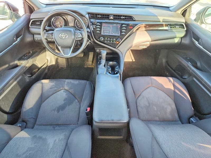 2019 TOYOTA CAMRY LE 8