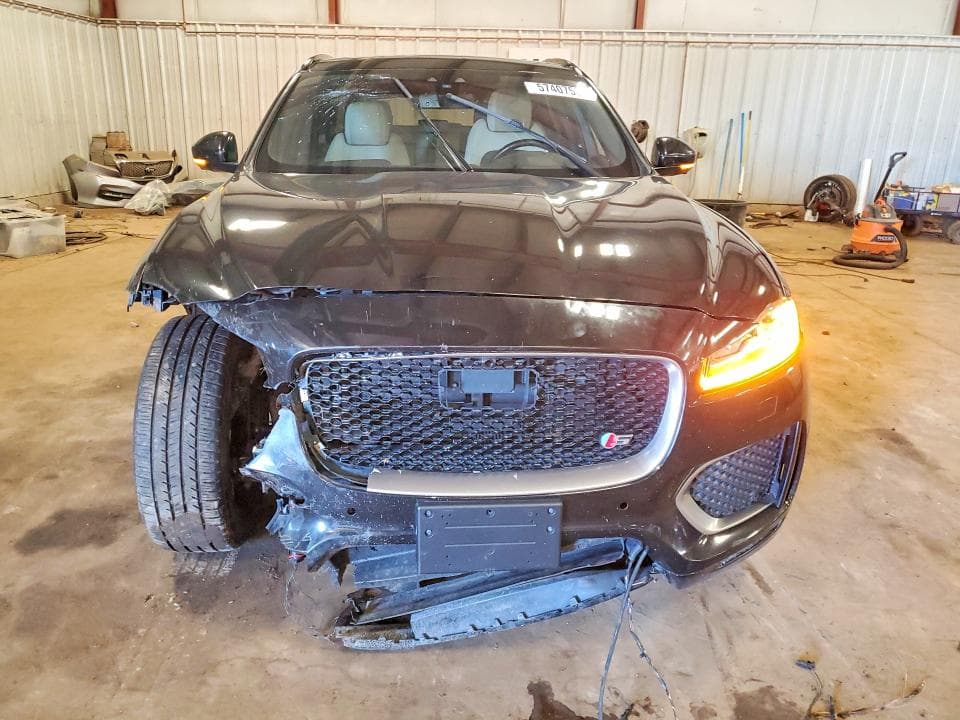 2018 JAGUAR F-PACE S 5