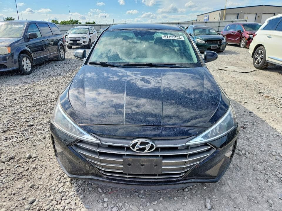 2020 HYUNDAI ELANTRA SEL 5