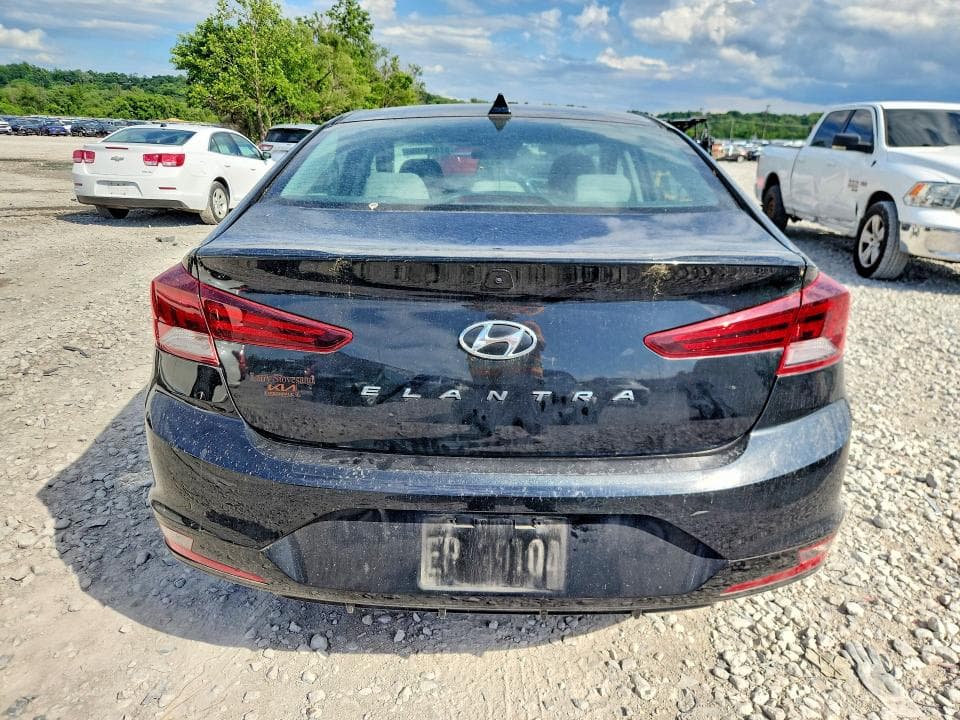 2020 HYUNDAI ELANTRA SEL 6