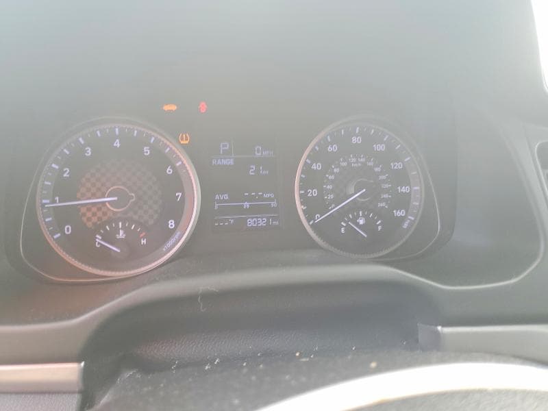 2019 HYUNDAI ELANTRA SE 9