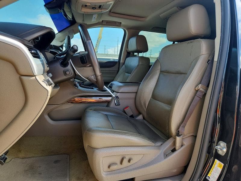 2017 GMC YUKON SLT 7