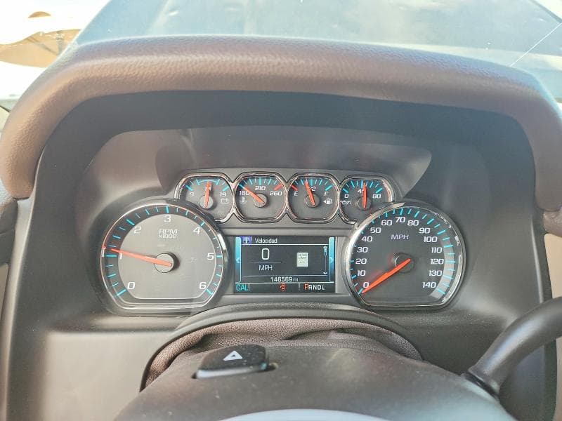 2017 GMC YUKON SLT 9