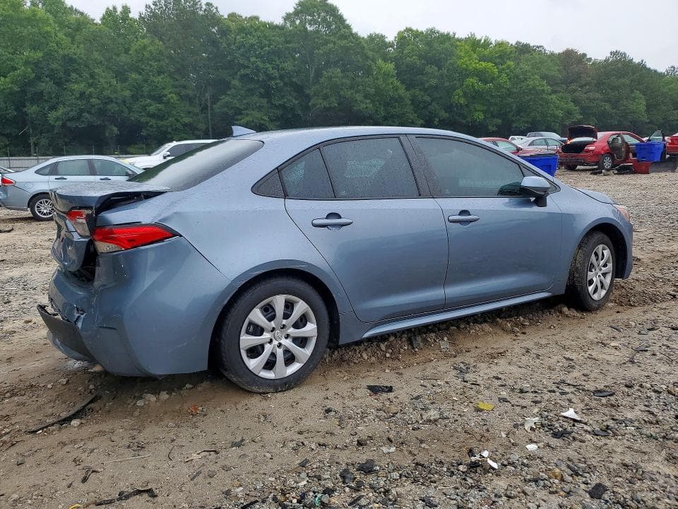 2022 TOYOTA COROLLA LE 3