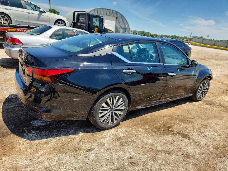 2025 NISSAN ALTIMA SV 3