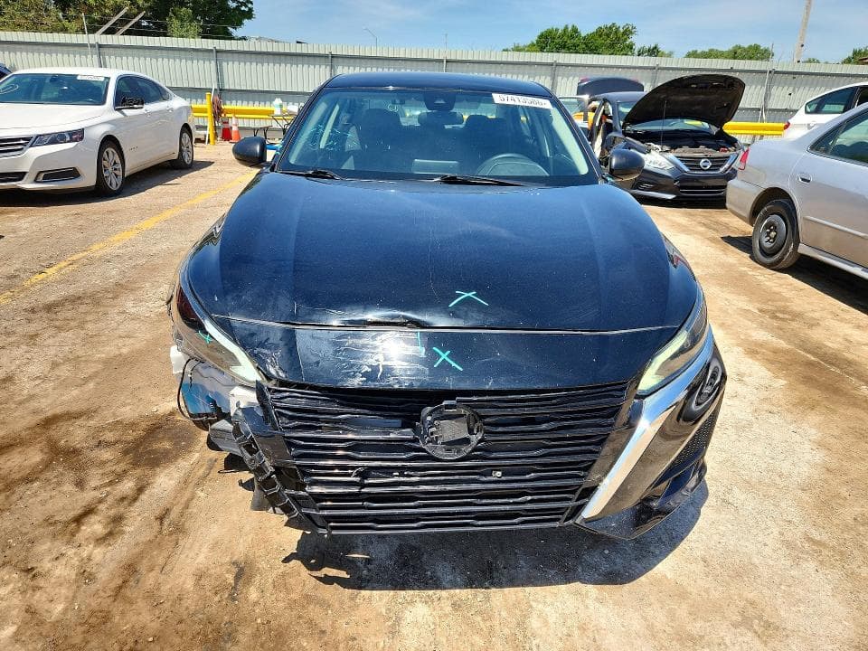 2025 NISSAN ALTIMA SV 5