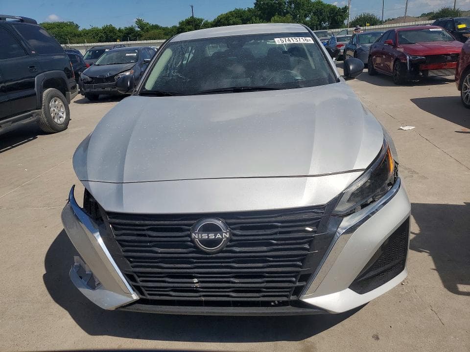2025 NISSAN ALTIMA SV 5