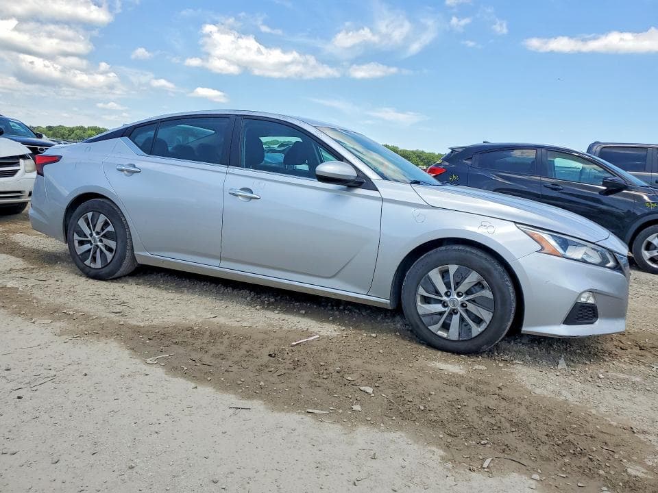 2020 NISSAN ALTIMA S 4