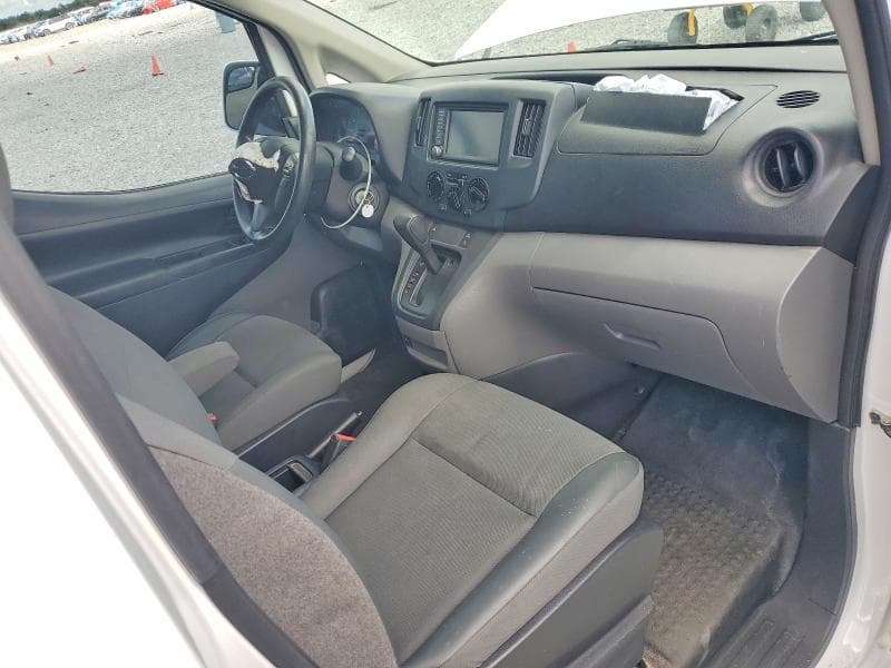 2021 NISSAN NV200 SV 8