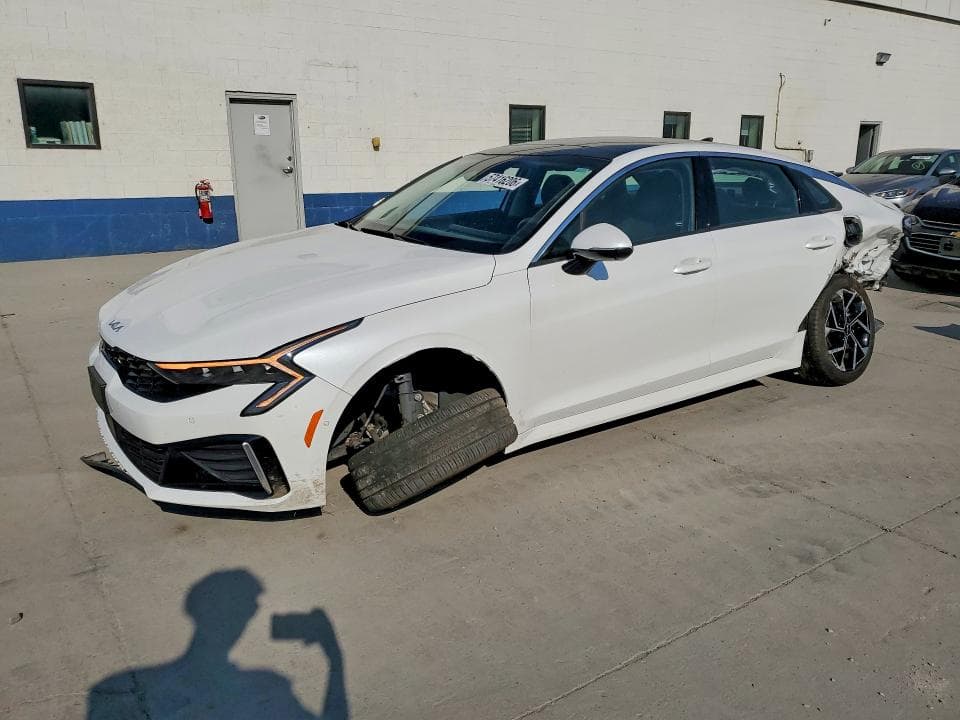 2025 KIA K5 1