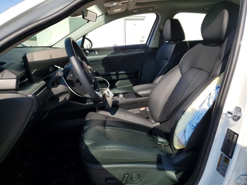 2025 KIA K5 7