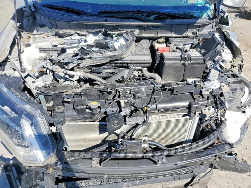 2019 NISSAN ROGUE S 12