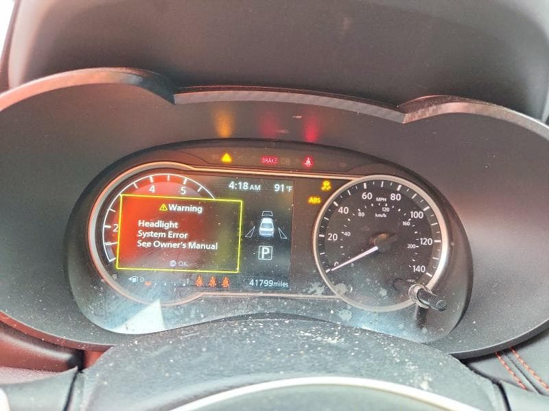 2024 NISSAN VERSA SR 9